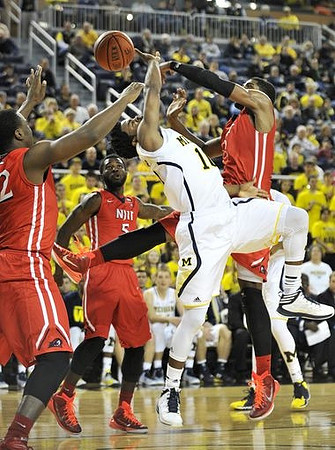 Derrick Walton Jr. (10)