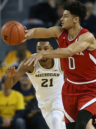 Zak Irvin (21)