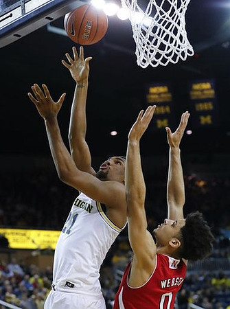 Zak Irvin (21)