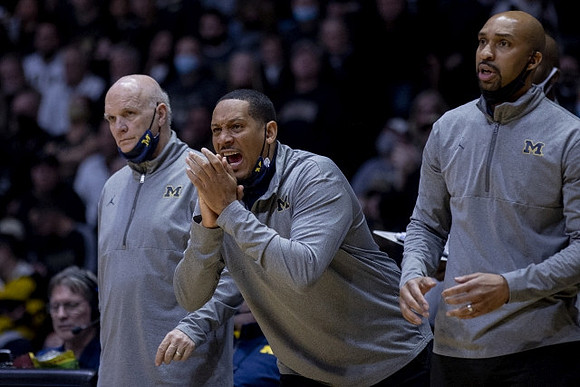 Phil Martelli, Howard Eisley, and Saddi Washington