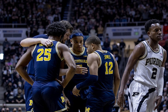 Jace Howard (25), Hunter Dickinson (1), Terrance Williams II (5), and DeVante' Jones (12)