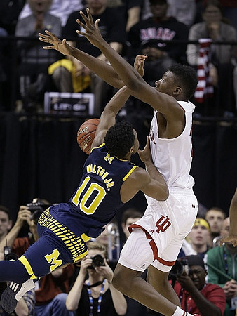 Derrick Walton Jr. (10)