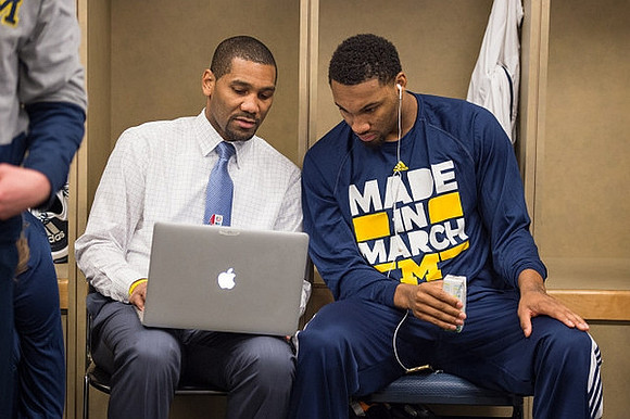 LaVall Jordan and Zak Irvin (21)