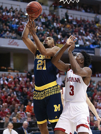 Zak Irvin (21)