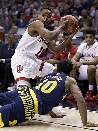 Derrick Walton Jr. (10)