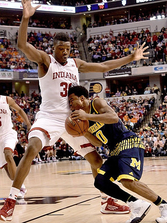 Derrick Walton Jr. (10)