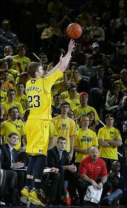 Evan Smotrycz (23)
