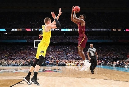 Moritz Wagner (13)