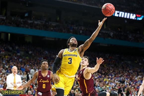 John Beilein and Zavier Simpson (3)