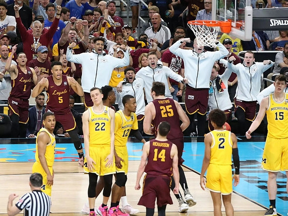 Jaaron Simmons (5), Duncan Robinson (22), Muhammad-Ali Abdur-Rahkman (12), Jordan Poole (2), and Jon Teske (15)