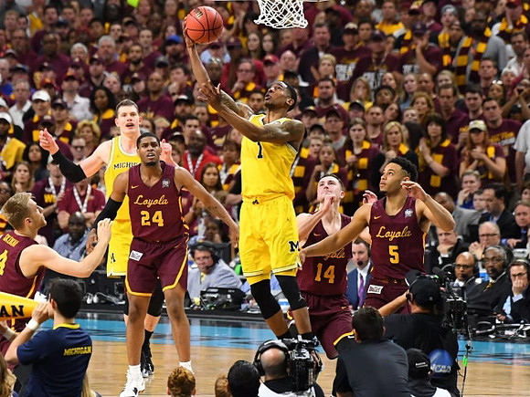 Charles Matthews (1) and Moritz Wagner (13)