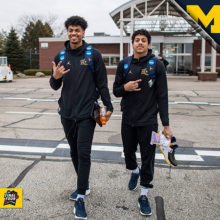 Ibi Watson (23) and Eli Brooks (55)