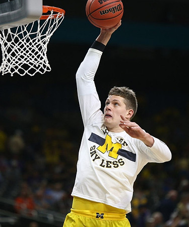 Moritz Wagner (13)