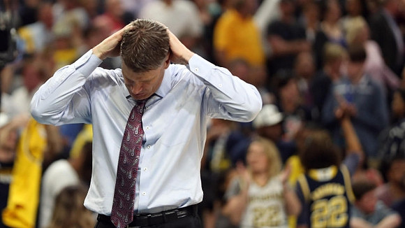 Loyola Chicago Head Coach Porter Moser