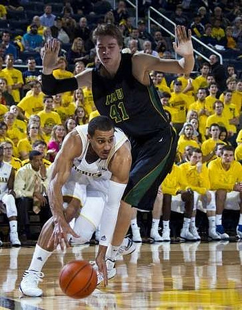 Jordan Morgan (52)