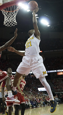 Zak Irvin (21)