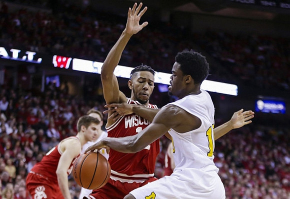 Derrick Walton Jr. (10)