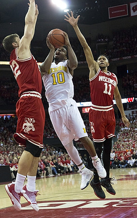 Derrick Walton Jr. (10)