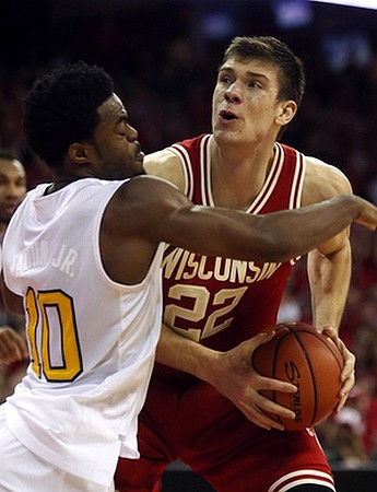 Derrick Walton Jr. (10)
