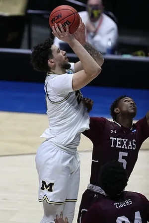Brandon Johns Jr. (23)