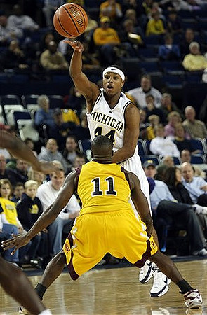 © MGoBlue.com