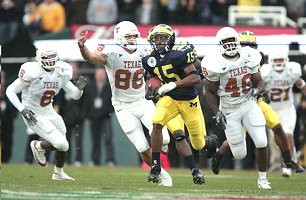 Steve Breaston (15)