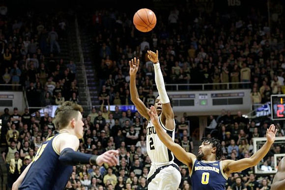 Jon Teske (15) and David DeJulius (0)