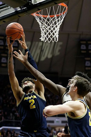 Isaiah Livers (2) and Franz Wagner (21)