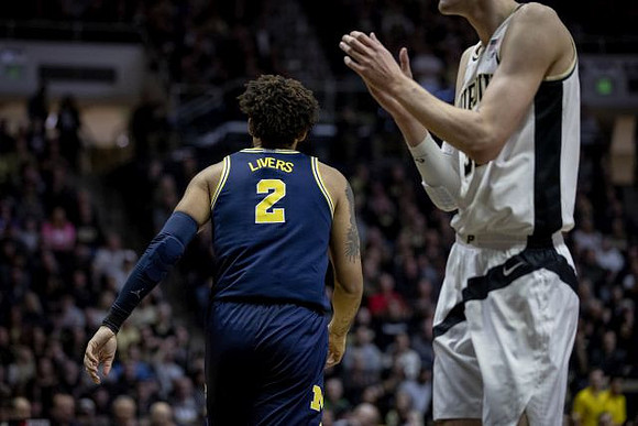 Isaiah Livers (2)