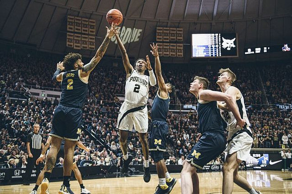Isaiah Livers (2), David DeJulius (0), and Jon Teske (15)