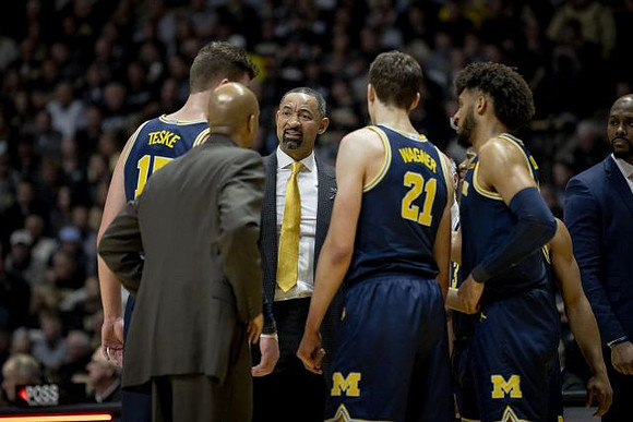 Jon Teske (15), Saddi Washington, Juwan Howard, Franz Wagner (21), and Isaiah Livers (2)