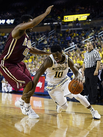 Derrick Walton Jr. (10)