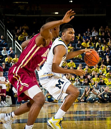 Zak Irvin (21)