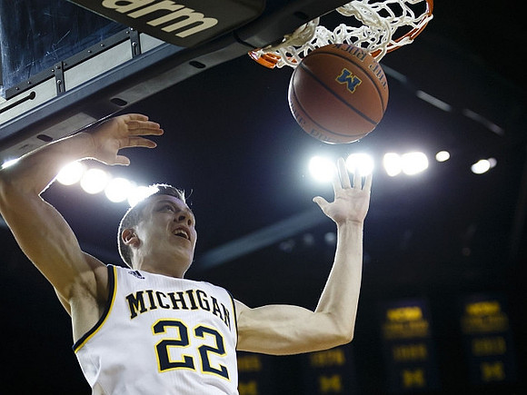 Duncan Robinson (22)