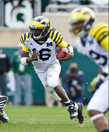 Denard Robinson (16)