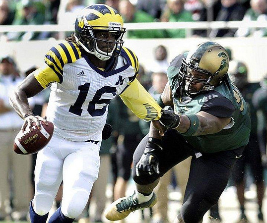 Denard Robinson (16)