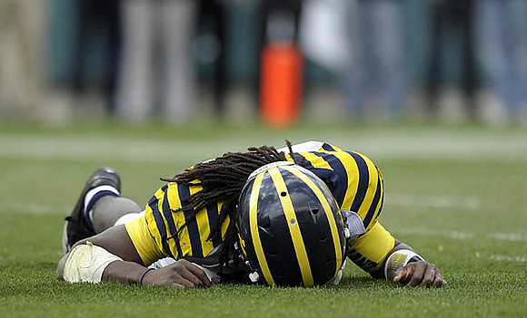 Denard Robinson (16)