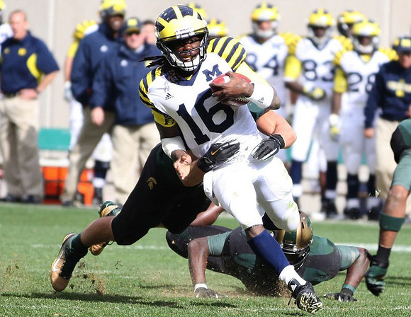 Denard Robinson (16)