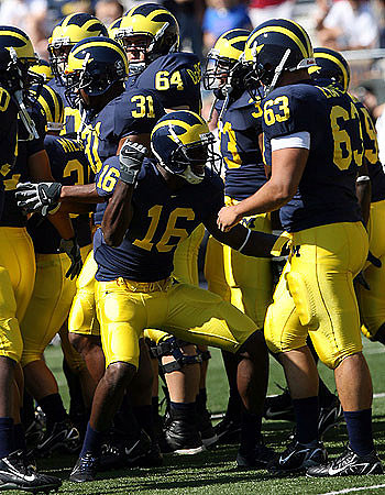 Adrian Arrington, Brendan Lopez, Brandent Englemon, and Grant DeBenedictis
