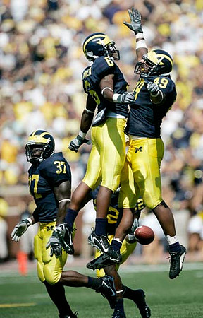 Chris Graham, Donovan Warren, John Thompson, and Jamar Adams