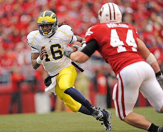 Denard Robinson (16)