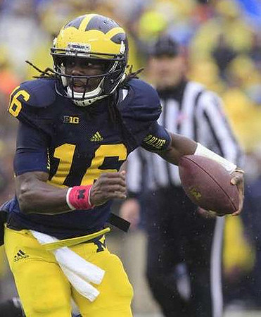 Denard Robinson (16)