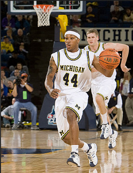 Kelvin Grady (44) and Zack Gibson (32)