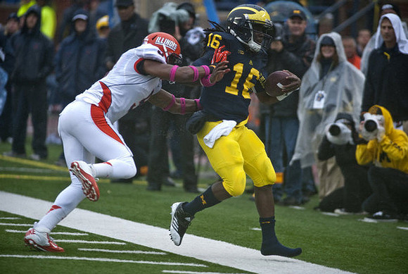 Denard Robinson (16)