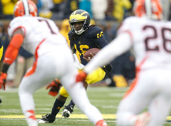 Denard Robinson (16)