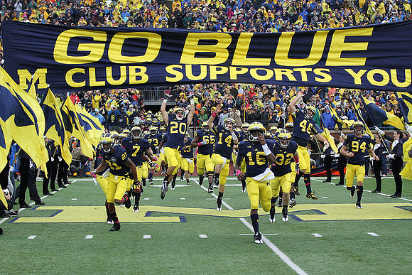 Roy Roundtree (21), Brandin Hawthorne (7), Steve Wilson (20), Jack Kennedy (14), Patrick Omameh (65), Denard Robinson (16), Jordan Kovacs (32), Desmond Morgan (48), and Jordan Paskorz (94)