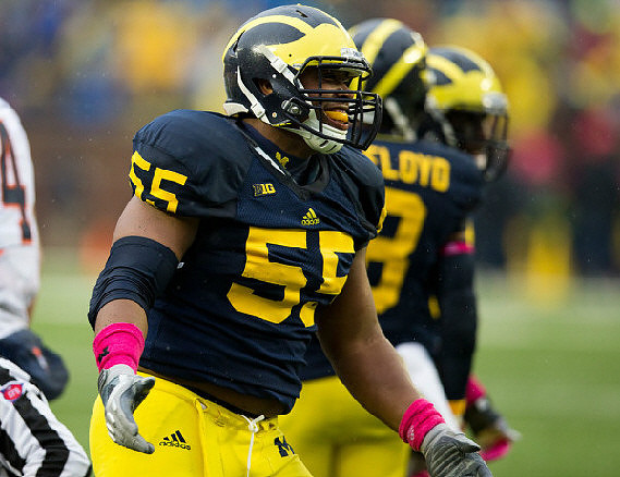 Jibreel Black (55) and J.T. Floyd (8)