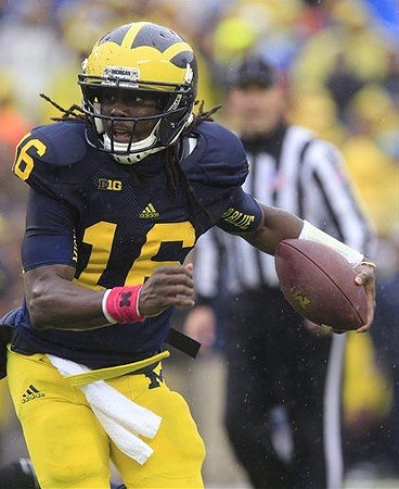 Denard Robinson (16)