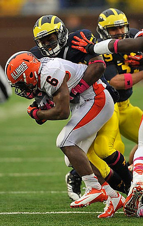 Mario Ojemudia (53) and Sione Houma (39)