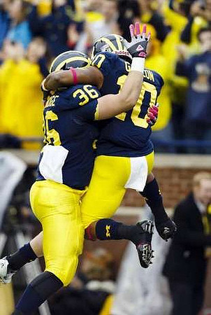 Joe Kerridge (36) and Jeremy Gallon (10)